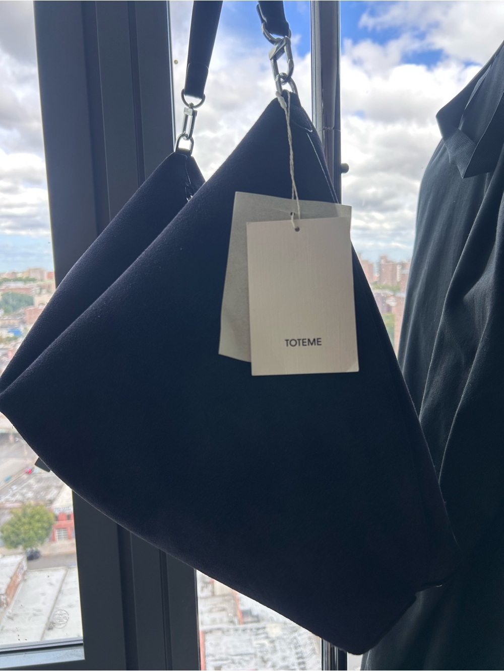Toteme Bevel suede in navy new with tags